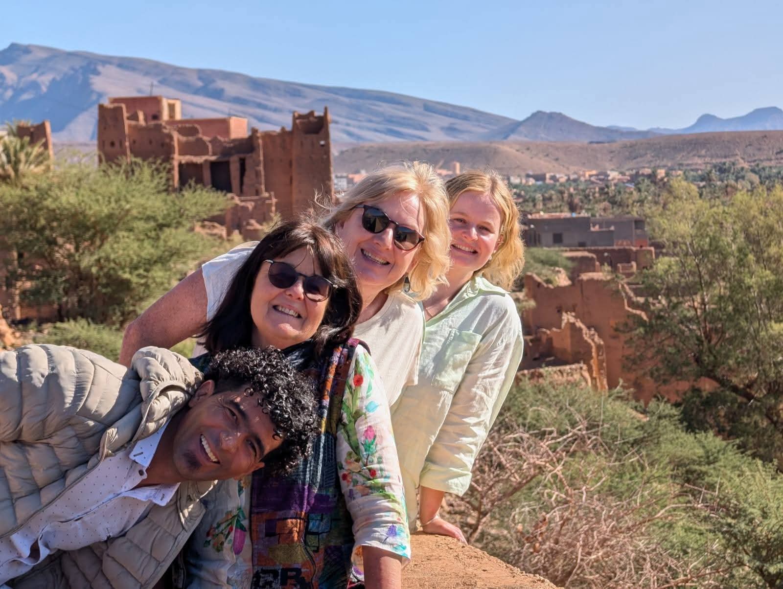 Best Morocco Desert Tour from Marrakech – 8 Days Sahara Adventure & Luxury Camp Experience (Copie)