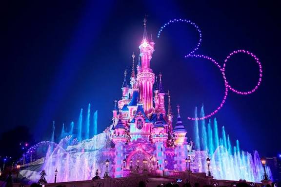 ✨ Voyage Paris & Disneyland – Spécial Vacances Scolaires ✨ 2