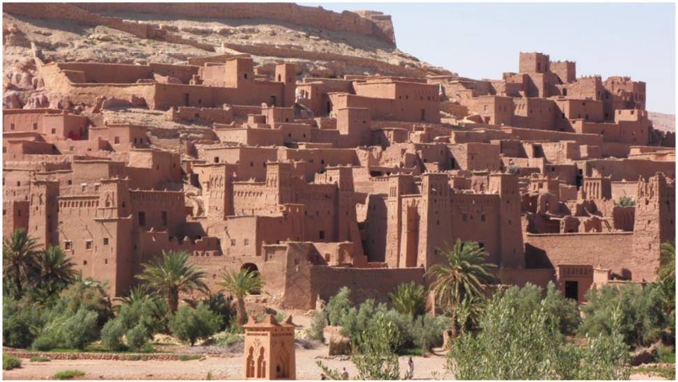 Illustration pour Ouarzazate depuis Marrakech : Itinéraires, Prix et Conseils Pratiques 2026