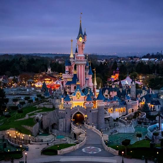 ✨ Voyage Paris & Disneyland – Spécial Vacances Scolaires ✨ 4