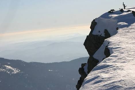 ينظم نادي أدرينالين  جولة استكشافية إلى قمة جبل تدغين أعلى قمة بجبال الريف 5